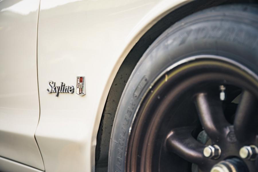 Детали экстерьера Nissan Skyline 2000GT-R Sedan (PGC10) 1969 года  (фото 6 из 26)